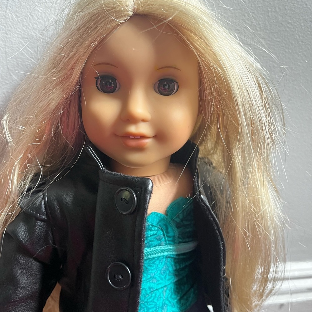 Julie Albright American Girl Doll